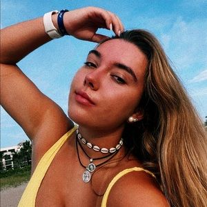 Meet your Posher, Valentina